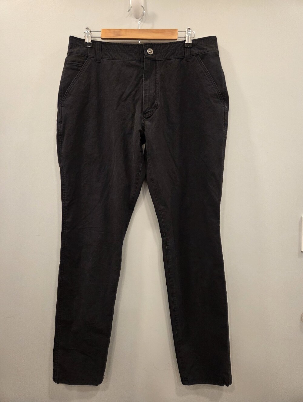 Kuhl Resistor Chino 36x34 Gray Mens